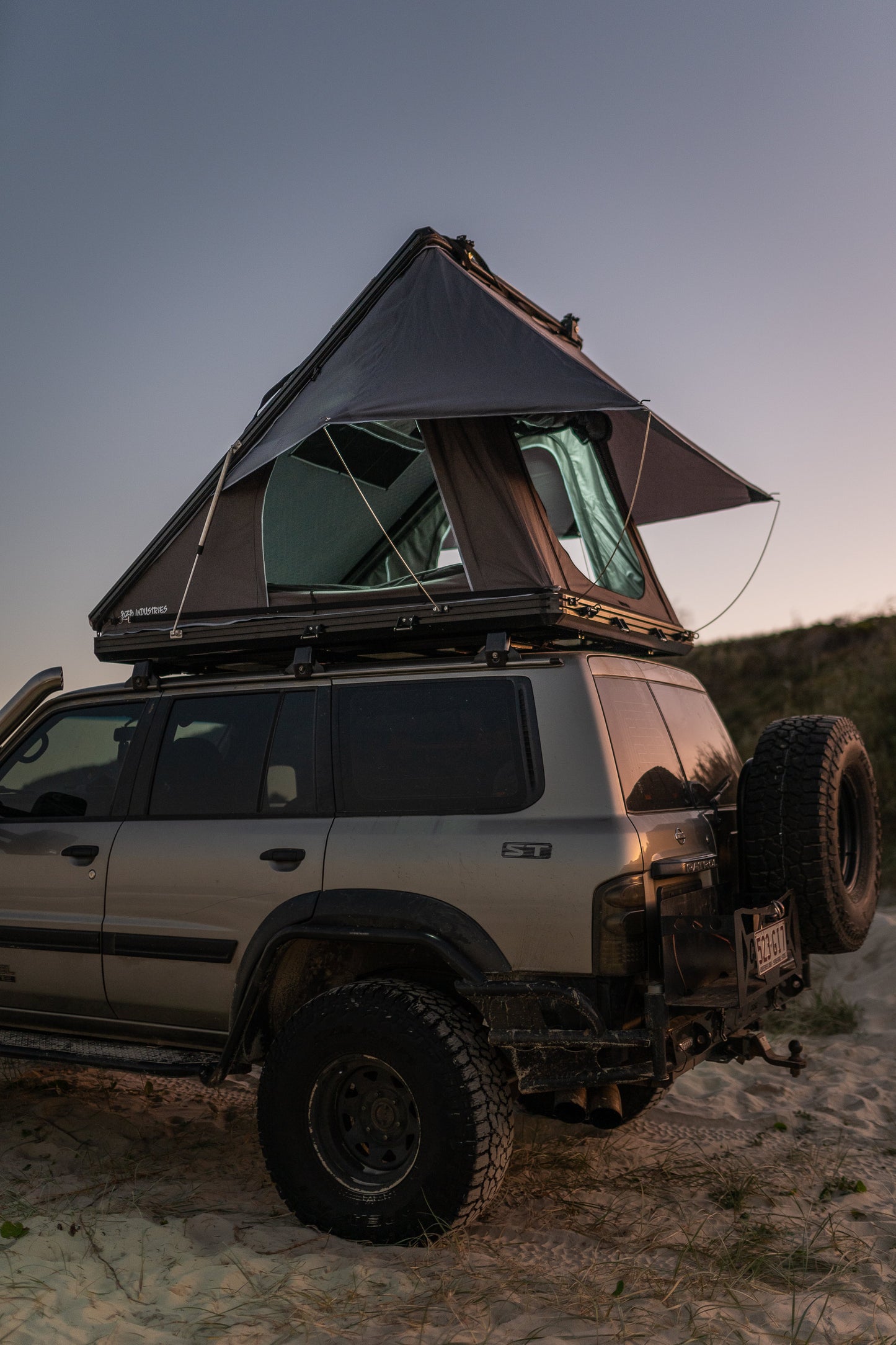 1.4 Roof Top Tent "The Penthouse"